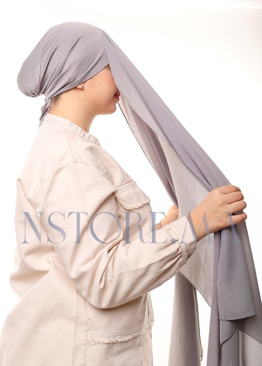 شال كريب بالبوني يربط من الخلف - رمادي -