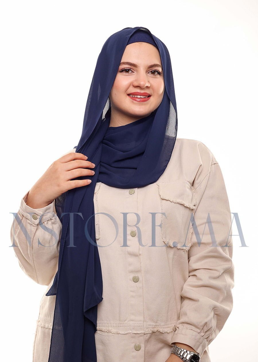 شال كريب بالبوني يربط من الخلف أزرق غامق