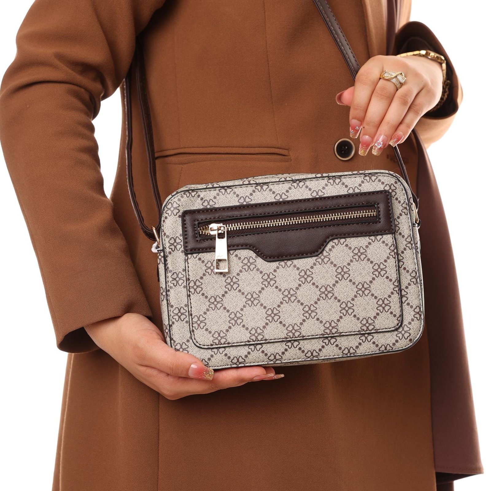 حقيبة مستوردة فاخرة