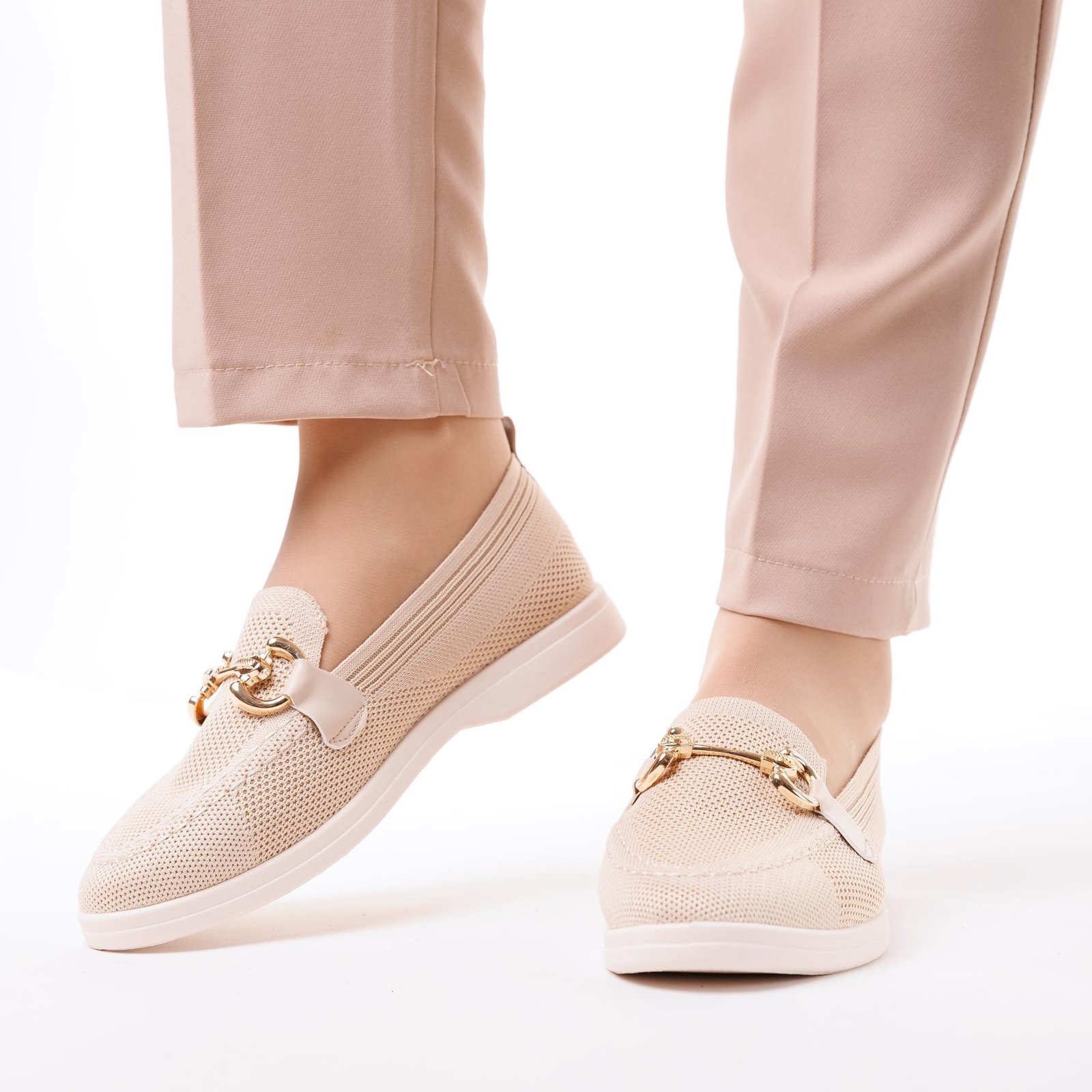 حذاء كلاسيكي أنيق