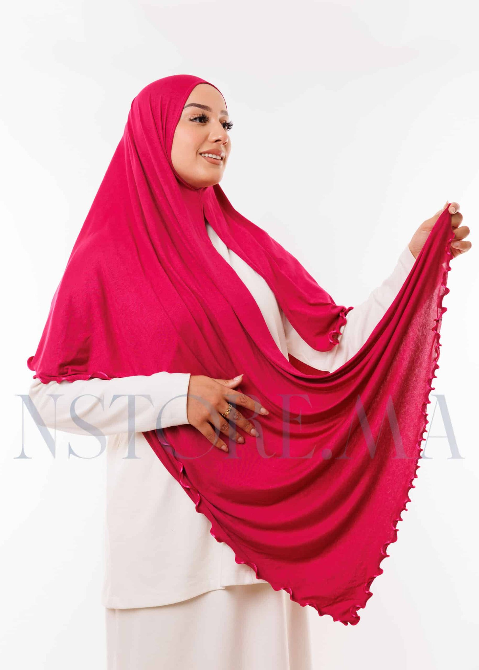 شال ليكرا مموج فوشيا