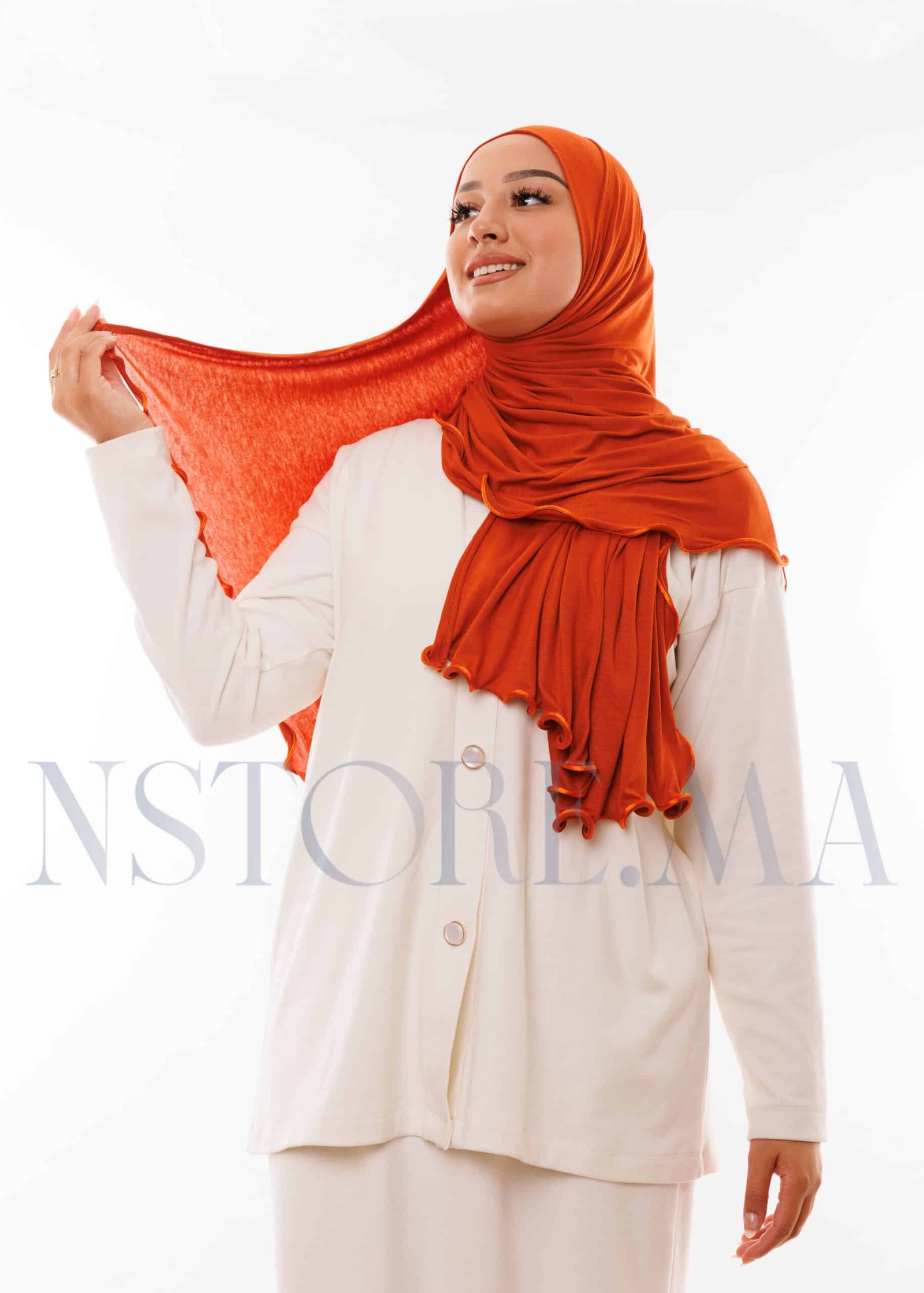 شال ليكرا مموج بني آجوري