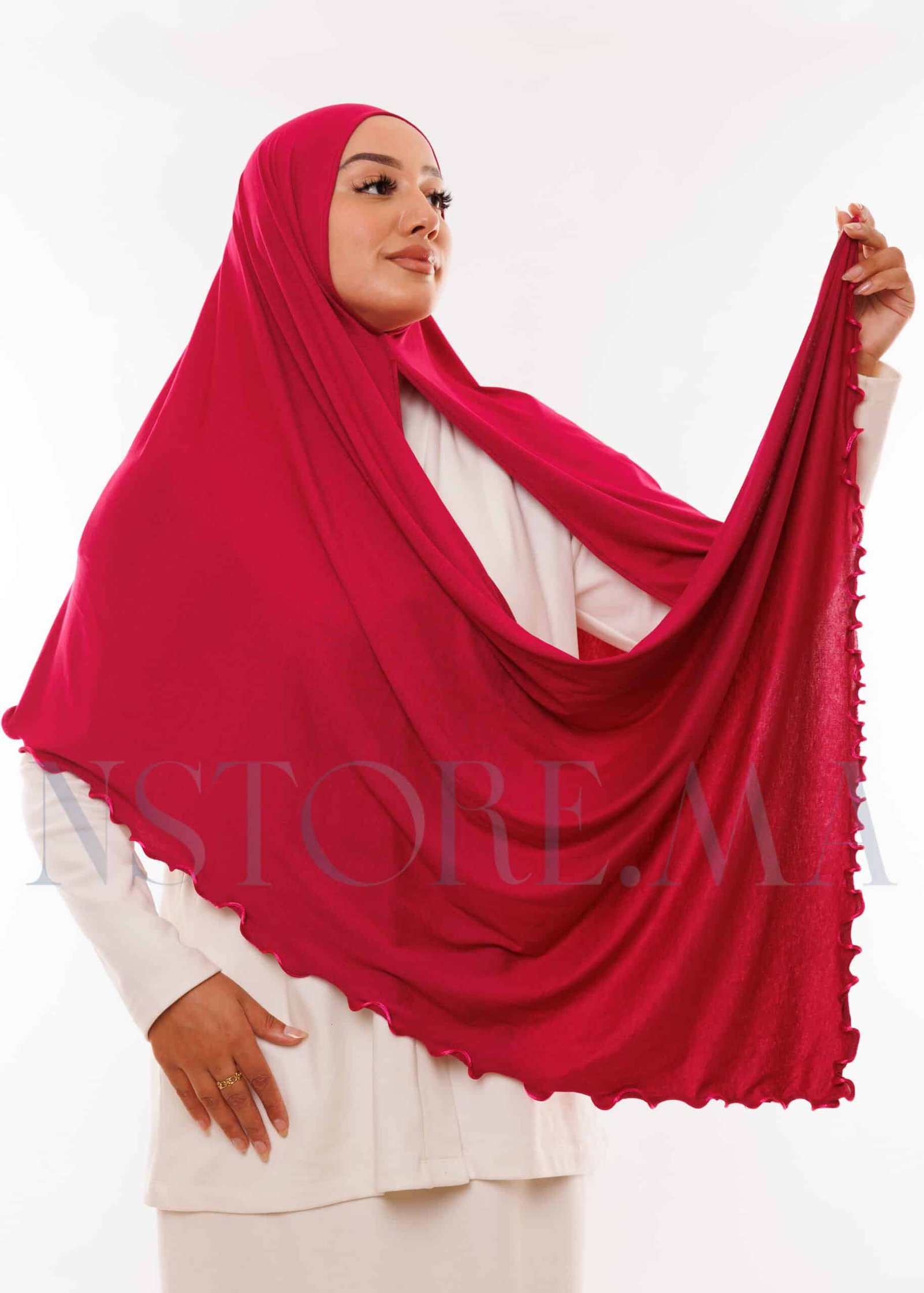 شال ليكرا مموج فوشيا داكنة