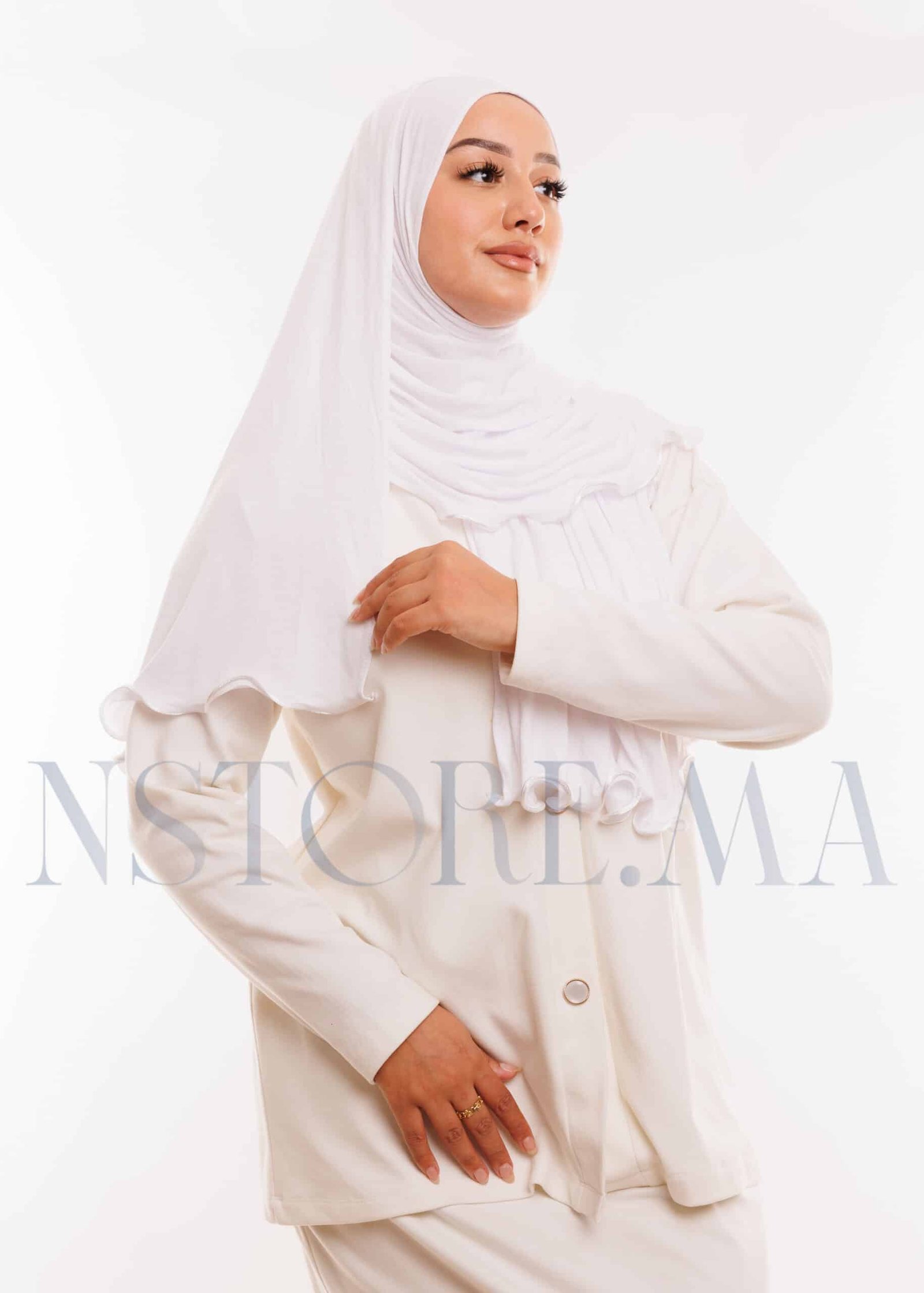 شال ليكرا مموج - أبيض -