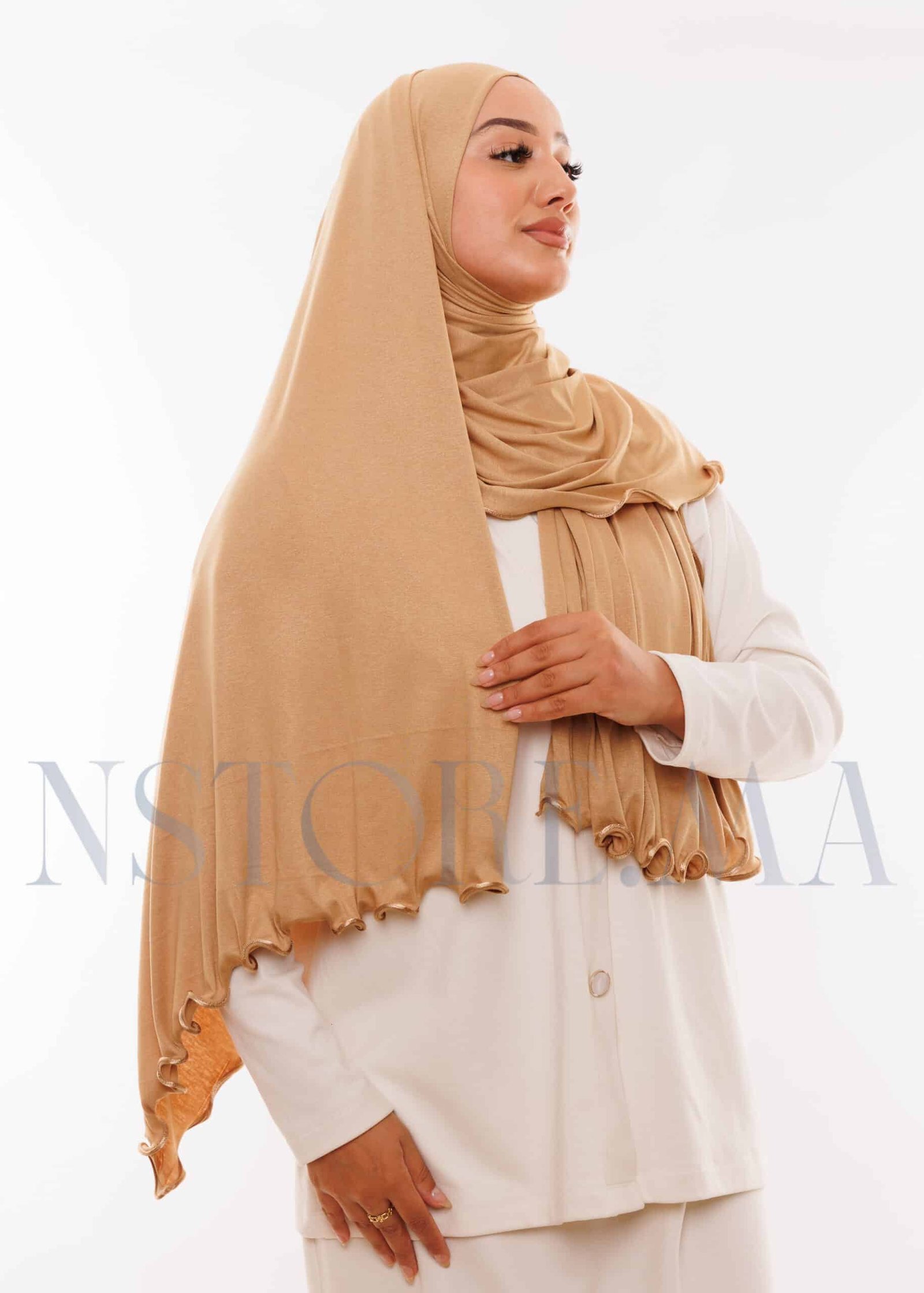 شال ليكرا مموج - بيج رملي -