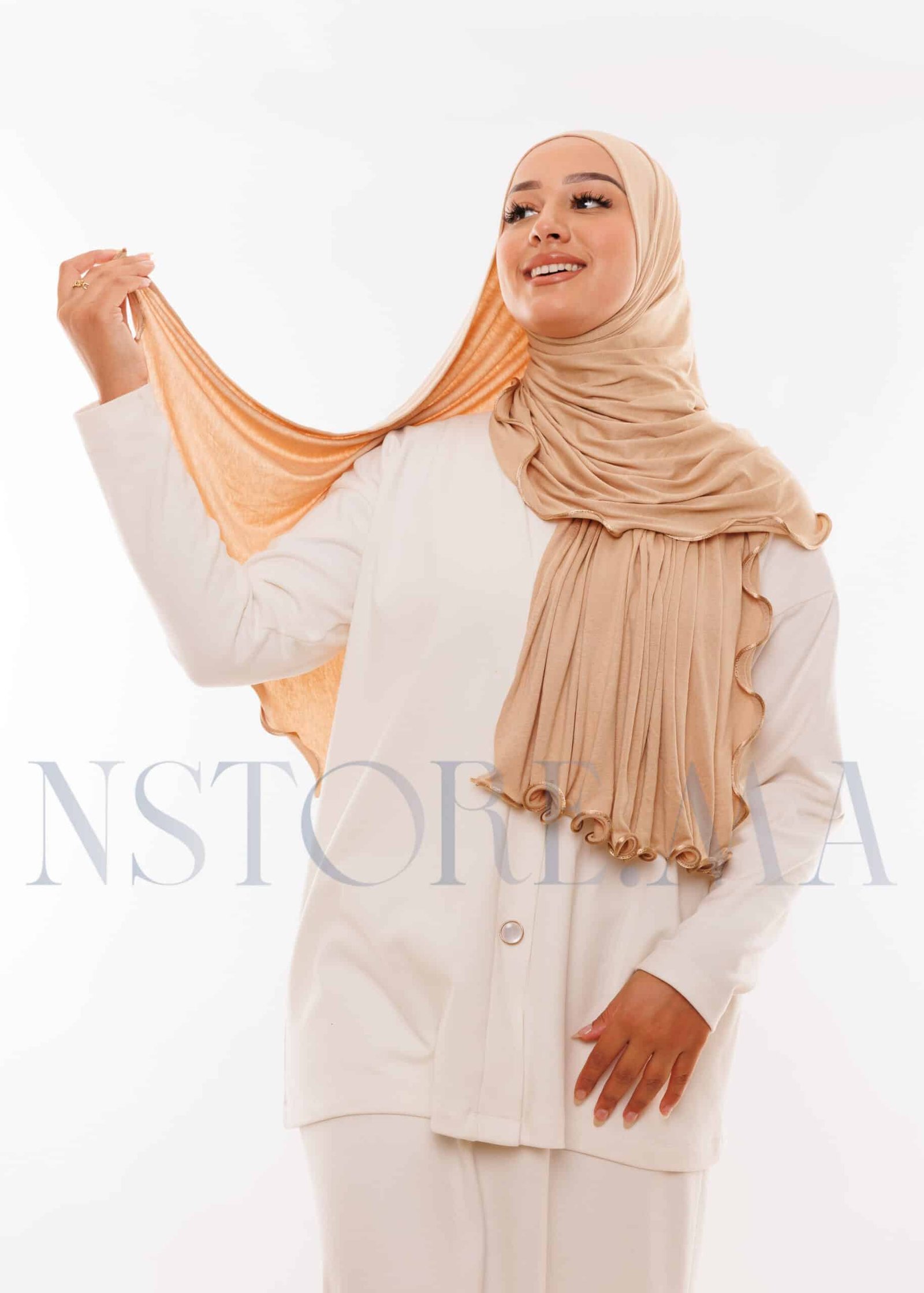 شال ليكرا مموج - بيج داكن -