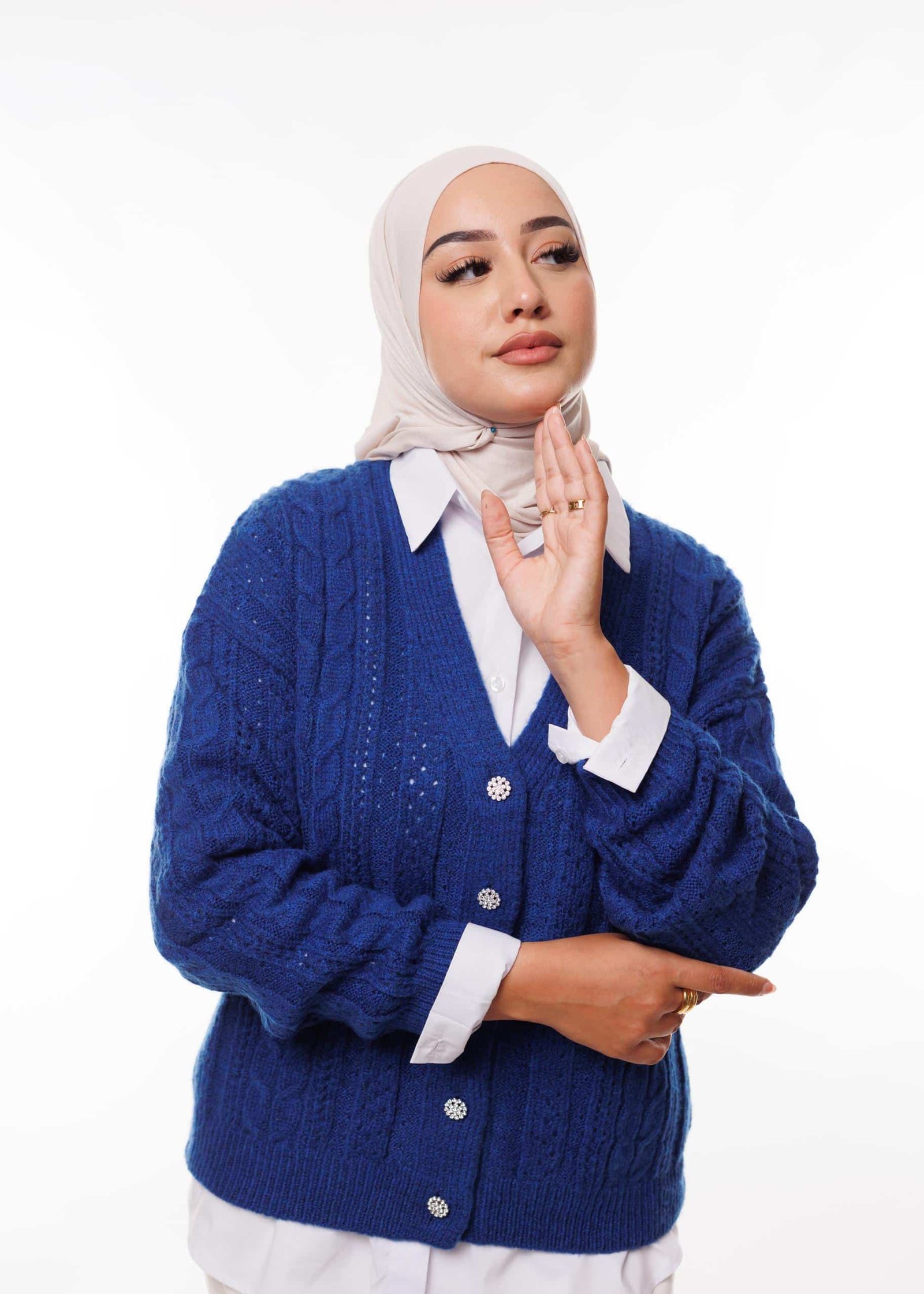 سترة صوفية مخرمة