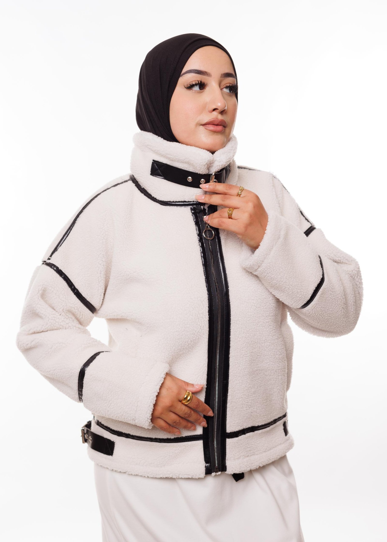 سترة صوفية سميكة