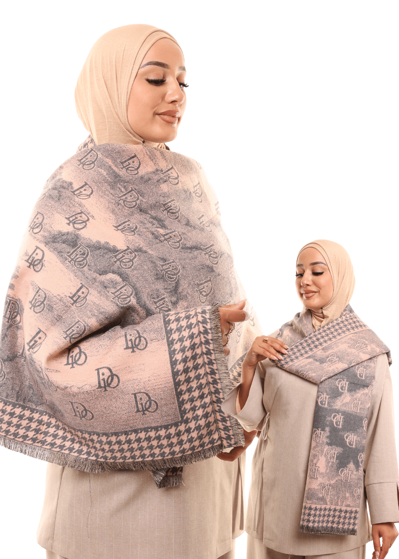 وشاح شتوي دافئ يلبس من الجهتين – PDF86