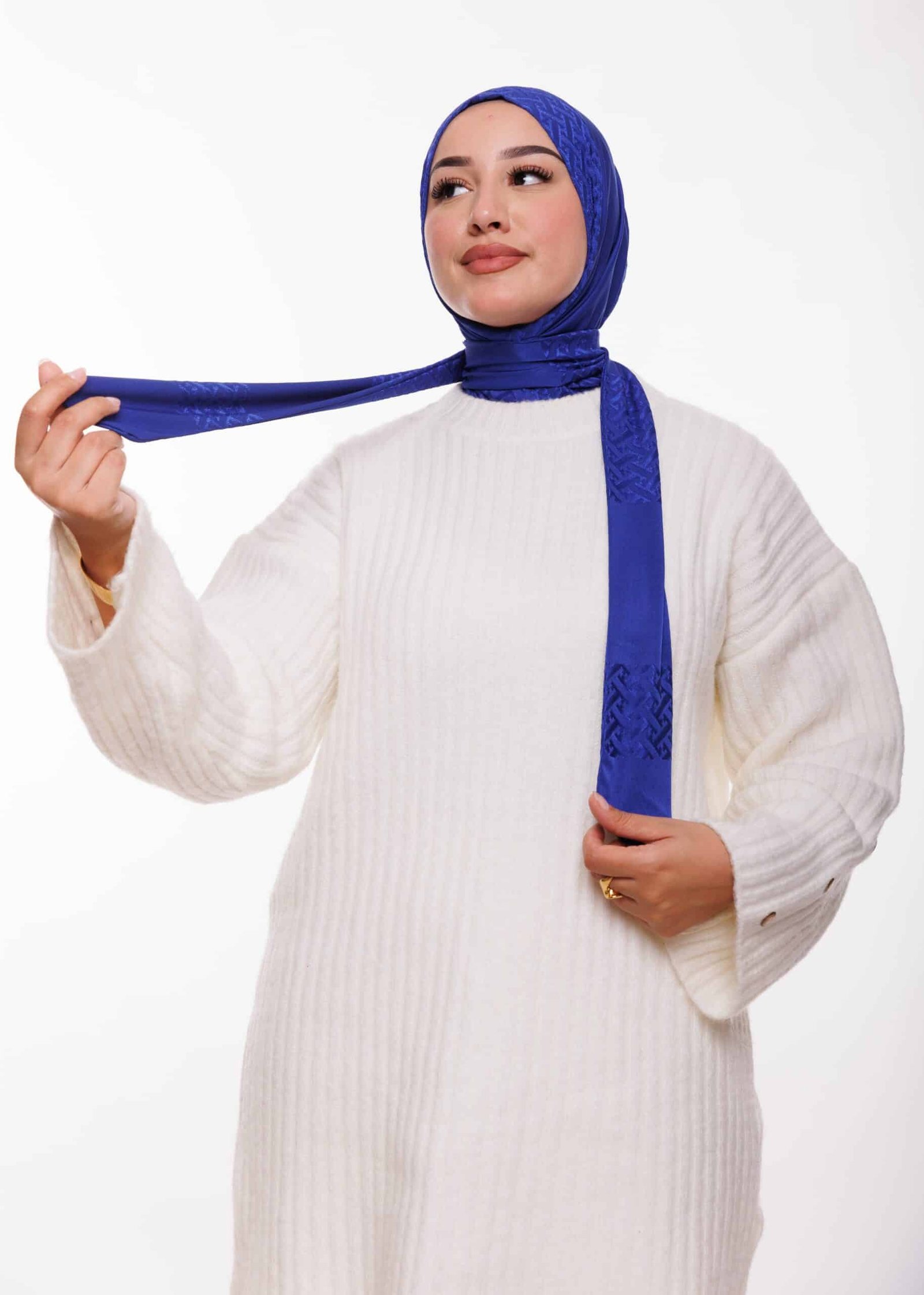 طبقية خليجية - أزرق ملكي -