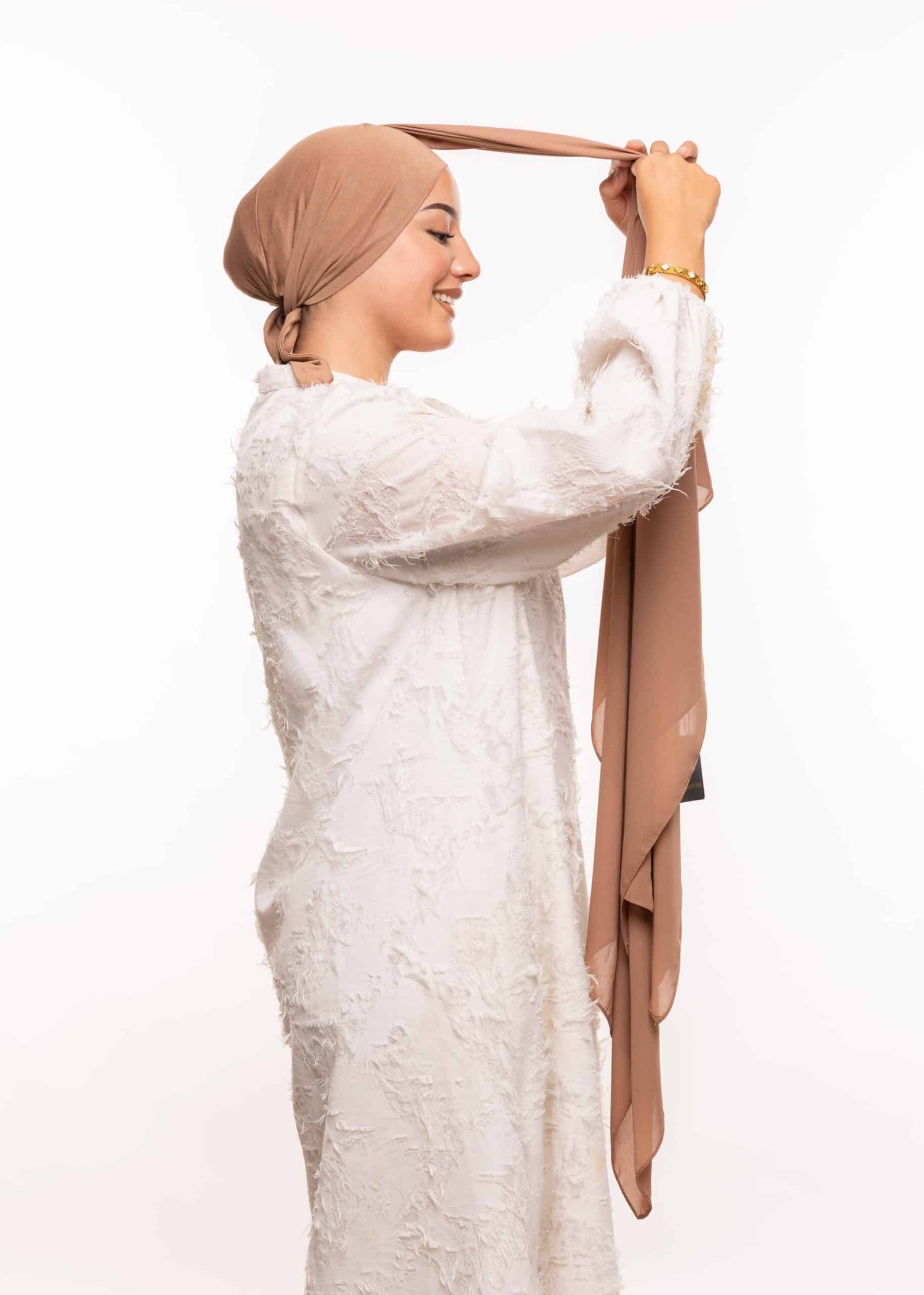 شال كريب بالبوني يربط من الخلف - بني كاكاو